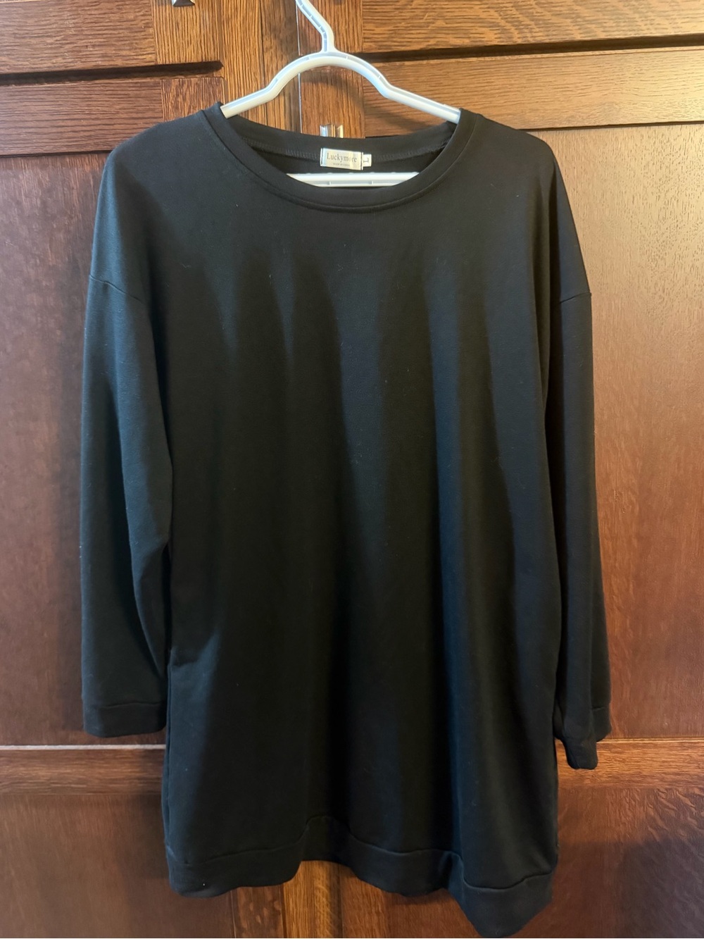 Luckymore Brand Men's Black Long Sleeve Crewneck Shirt